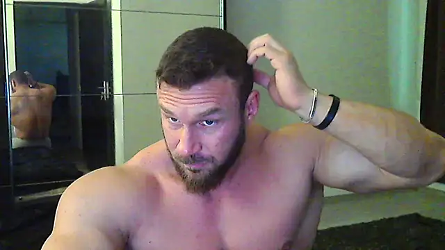 muscularkevin online show from 02.08.26