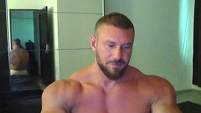Snapshot of muscularkevin chatting on 07.06.26 muscularkevin online show from 07.06.26