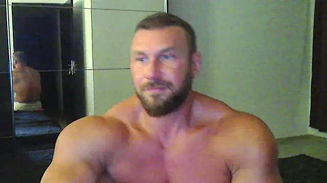 Snapshot of muscularkevin chatting on 07.08.26 muscularkevin online show from 07.08.26