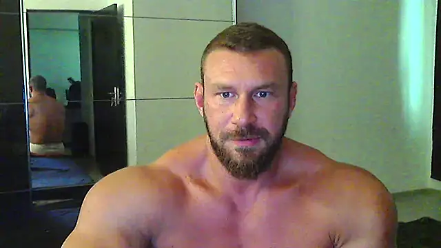 Snapshot of muscularkevin chatting on 07.15.26 muscularkevin online show from 07.15.26