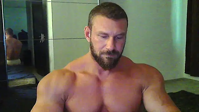 Snapshot of muscularkevin chatting on 07.16.26 muscularkevin online show from 07.16.26