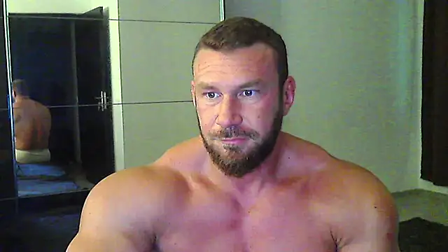 Snapshot of muscularkevin chatting on 07.19.26 muscularkevin online show from 07.19.26