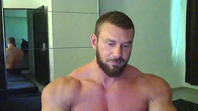 Snapshot of muscularkevin chatting on 07.20.26 muscularkevin online show from 07.20.26