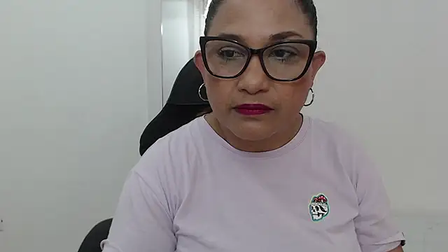 Katha Marck online show from 10.22.25