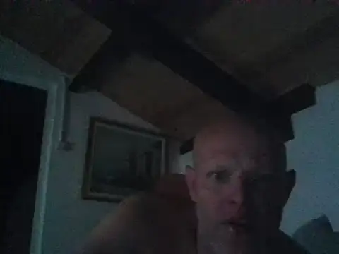 Snapshot of davigochi77bcn chatting on 03.14.25 davigochi77bcn online show from 03.14.25