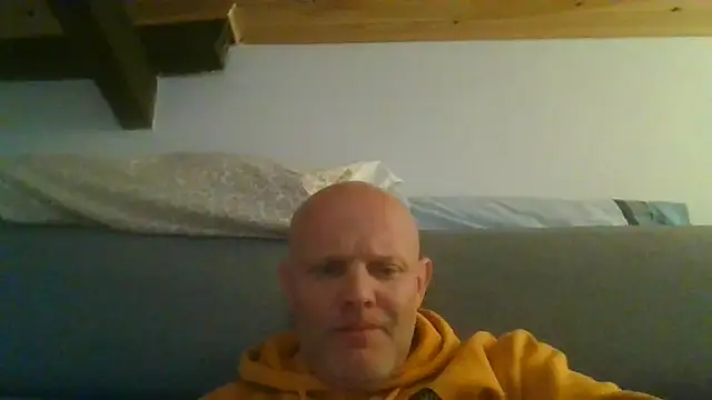 davigochi77bcn online show from 11.18.25