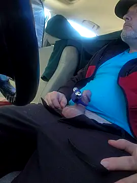 Snapshot of Hotredheadandtoungelasher chatting on 02.01.26 Hotredheadandtoungelasher online show from 02.01.26