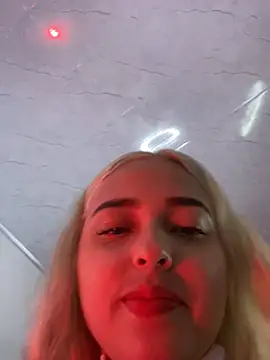 Irisweet  online show from 12.31.24