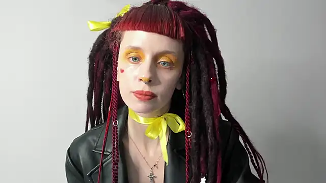 FlowerOfSin2001 online show from 03.04.25