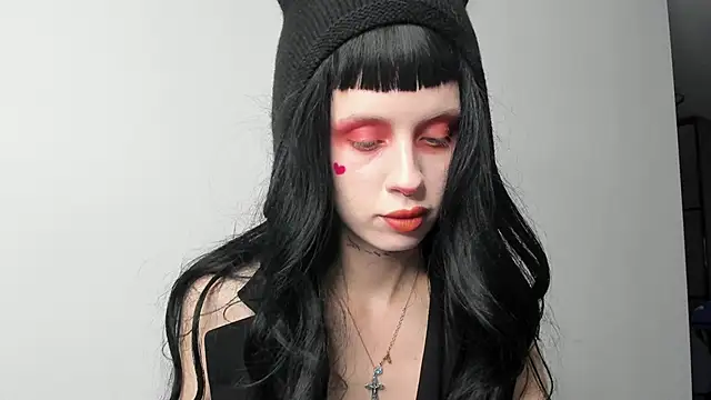 FlowerOfSin2001 online show from 03.12.25