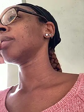 Jasmine FullsShine online show from 12.16.25