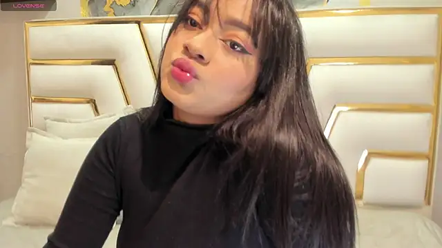 Sariitaa  online show from 12.14.25