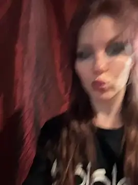 courtneyoccult online show from 10.12.25