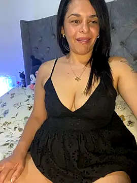 Snapshot of Kataliina chatting on 12.04.25 Kataliina online show from 12.04.25