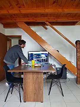 Snapshot of Elnonoykeila77 chatting on 02.19.25 Elnonoykeila77 online show from 02.19.25