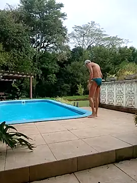 Snapshot of dutra498 chatting on 04.04.26 dutra498 online show from 04.04.26