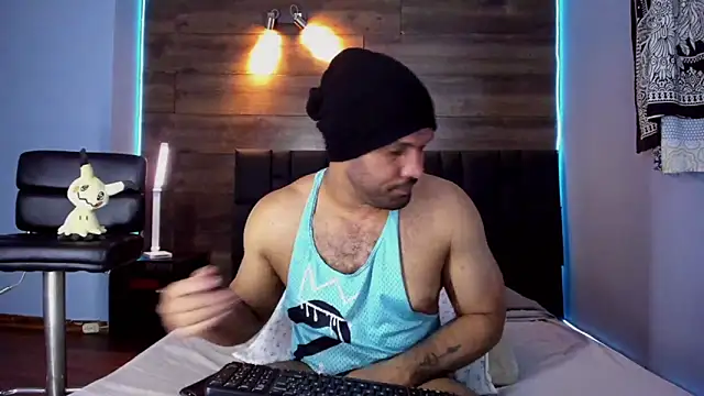 Snapshot of anthonylatynxd chatting on 03.01.25 anthonylatynxd online show from 03.01.25