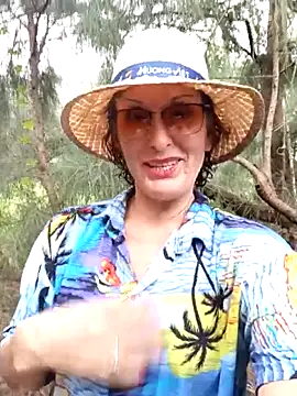 Snapshot of Eliza_Wendy chatting on 09.24.25 Eliza Wendy online show from 09.24.25