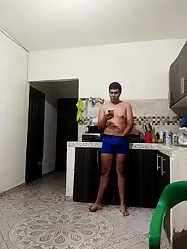 Chocolatinajet online show from 04.15.26