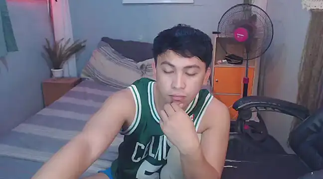 Snapshot of princeJayX chatting on 03.14.25 princeJayX online show from 03.14.25