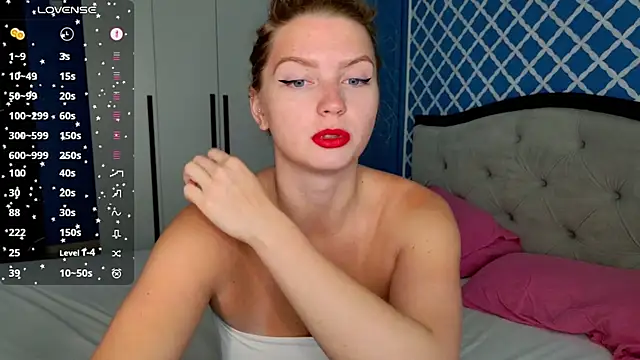 Snapshot of Busty_Redhead chatting on 07.03.26 Busty Redhead online show from 07.03.26