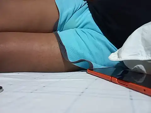 Snapshot of C4RL170S chatting on 04.08.26 C4RL170S online show from 04.08.26