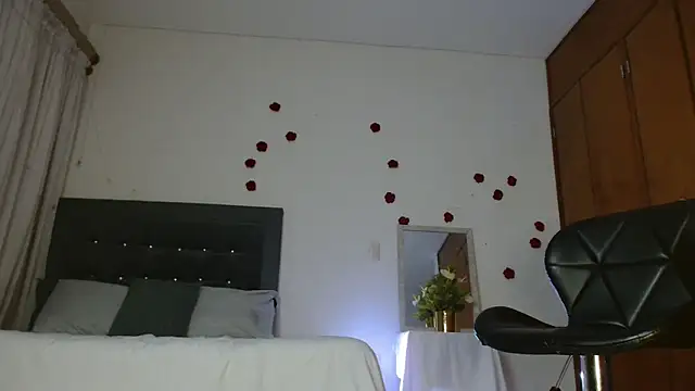 3littleschoolteens online show from 04.25.26