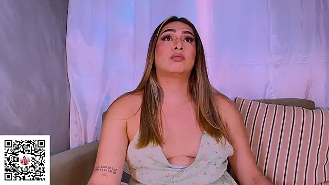 ISABELLASSMITH online show from 11.08.25