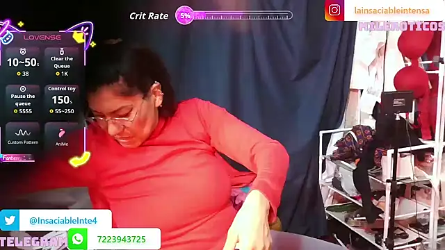 LaInsaciableIntensa online show from 10.12.25