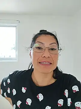 Snapshot of LaInsaciableIntensa chatting on 07.20.26 LaInsaciableIntensa online show from 07.20.26