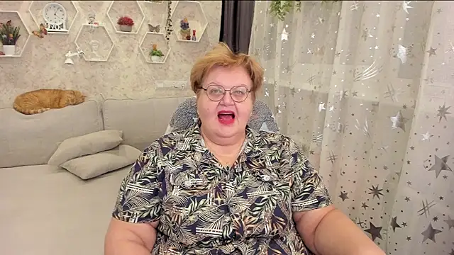 Snapshot of _big_love_ chatting on 12.20.24  big love  online show from 12.20.24