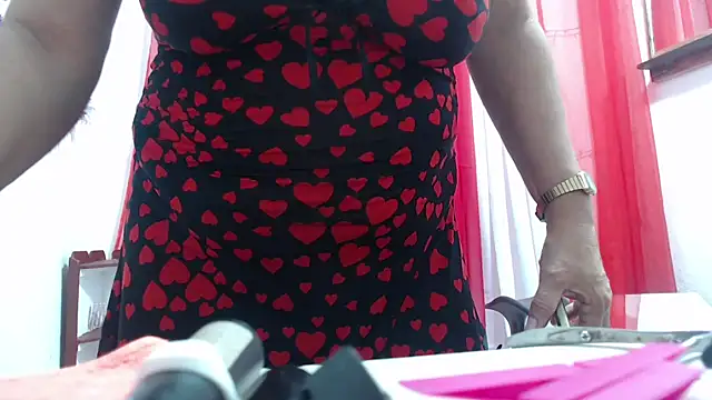 heyline milf online show from 01.16.26