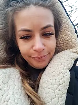 Snapshot of Keli_Jessi chatting on 02.17.25 Keli Jessi online show from 02.17.25