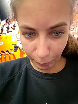 Snapshot of Keli_Jessi chatting on 11.01.25 Keli Jessi online show from 11.01.25