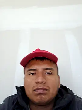 Snapshot of Diablo9804 chatting on 10.31.25 Diablo9804 online show from 10.31.25