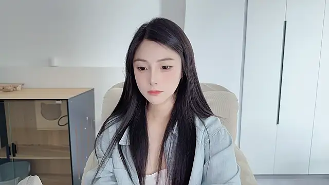Snapshot of HaagenDazs_ chatting on 06.14.26 HaagenDazs online show from 06.14.26