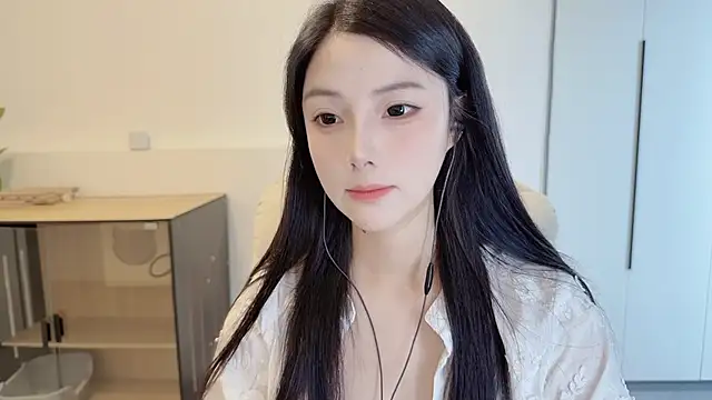Snapshot of HaagenDazs_ chatting on 06.21.26 HaagenDazs online show from 06.21.26