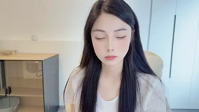 HaagenDazs  online show from 06.25.26