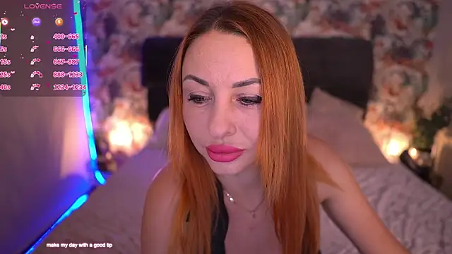 KristiiMax online show from 08.08.26