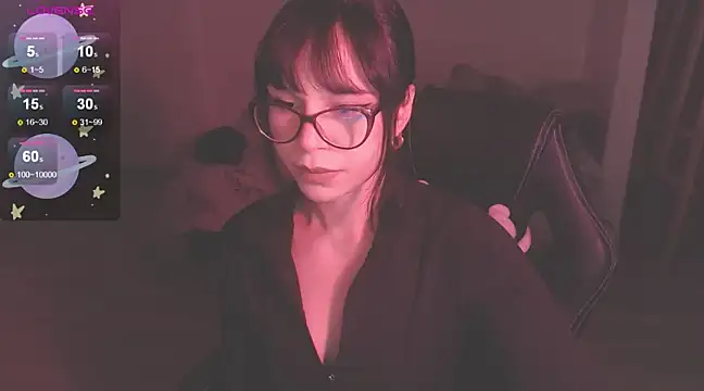 Snapshot of modjo_ chatting on 01.17.25 modjo online show from 01.17.25