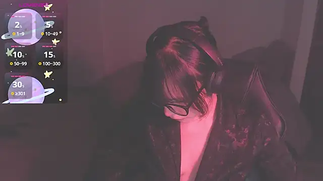 Snapshot of modjo_ chatting on 09.27.25 modjo online show from 09.27.25