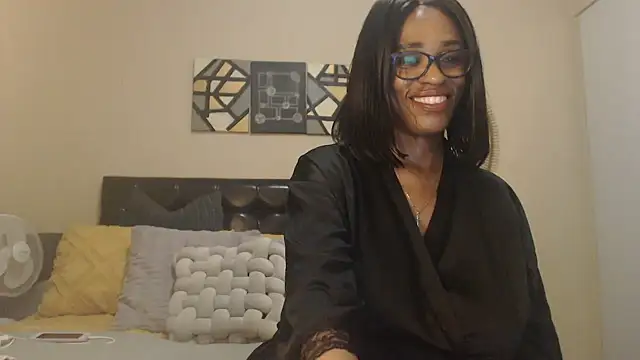 Creamyass22 online show from 04.30.26