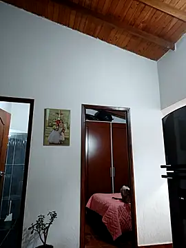 LunaZambrano online show from 02.04.26