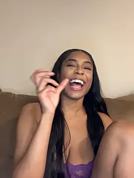 CandyLuxxxx online show from 12.06.24