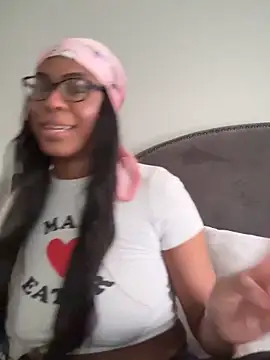 CandyLuxxxx online show from 01.26.25