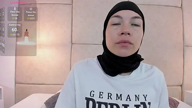 aisha vs online show from 02.06.26