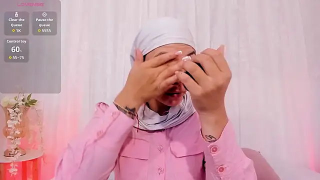 aisha vs online show from 04.23.26