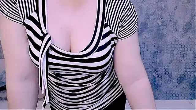 Djullia online show from 03.22.25