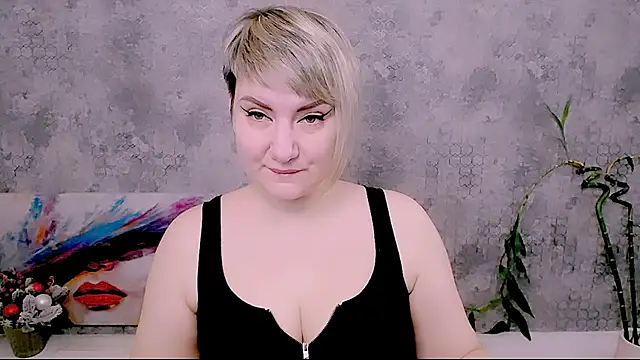 Djullia online show from 12.14.25