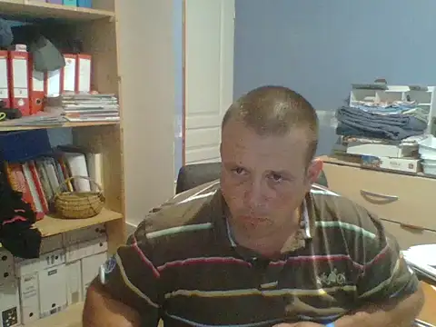 manubm03 online show from 06.14.26